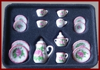 KATS155 Pink Rose Tea Set