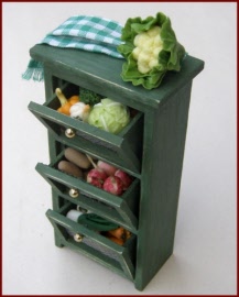 KF049 Filled Vegetable Storage Safe